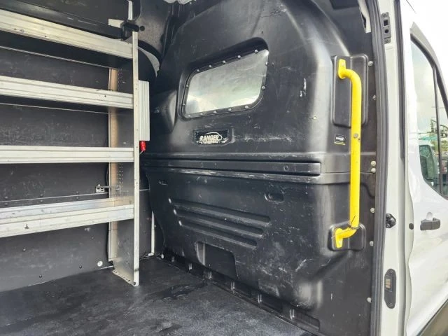 2022 Ford Transit - Image 16 of 31