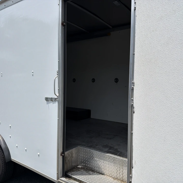 2022 Ford Transit - Image 16 of 28