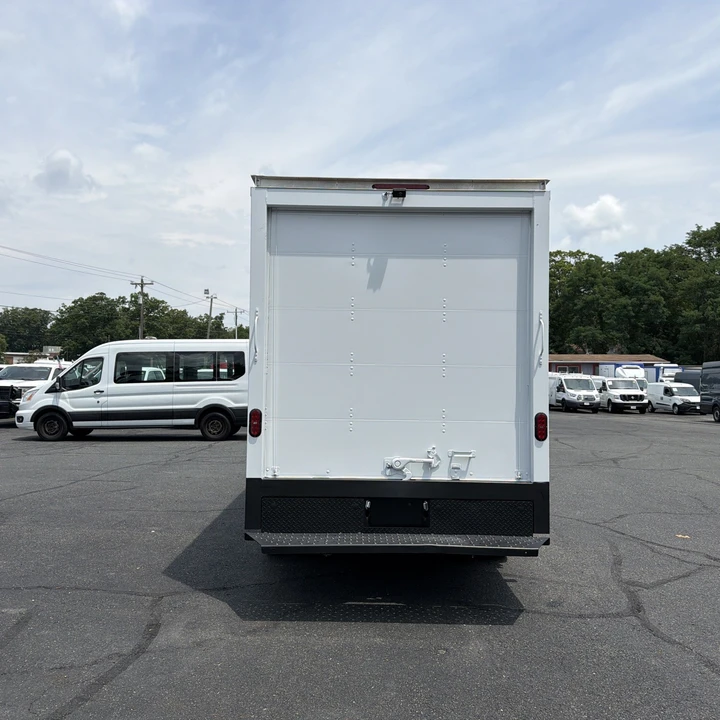 2022 Ford Transit - Image 8 of 28