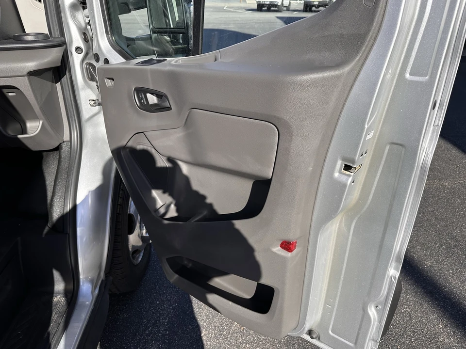 2022 Ford Transit - Image 9 of 18