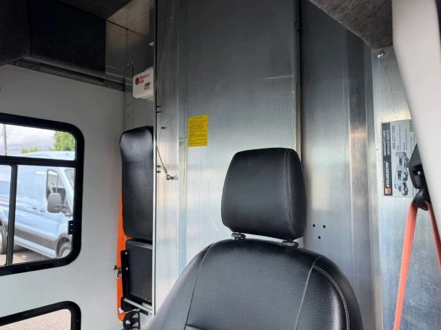 2022 Ford Transit - Image 14 of 31