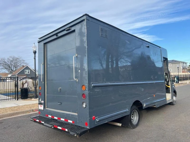 2022 Ford Transit - Image 4 of 12