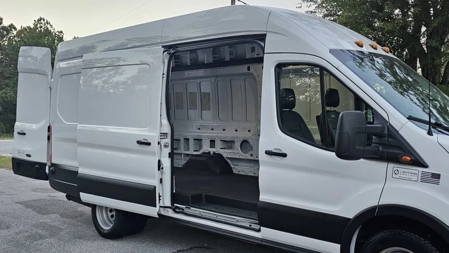 2022 Ford Transit - Image 18 of 30