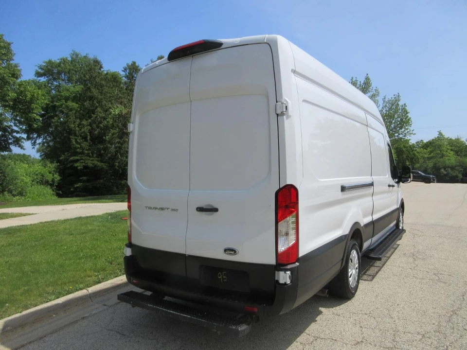 2022 Ford Transit - Image 11 of 31