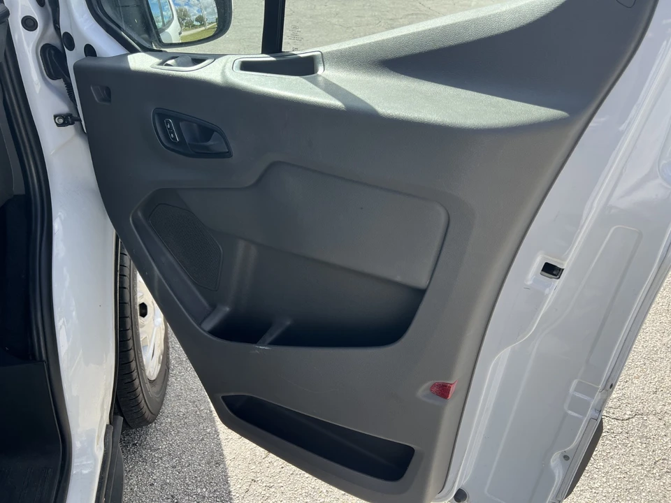 2022 Ford Transit Connect - Image 12 of 21
