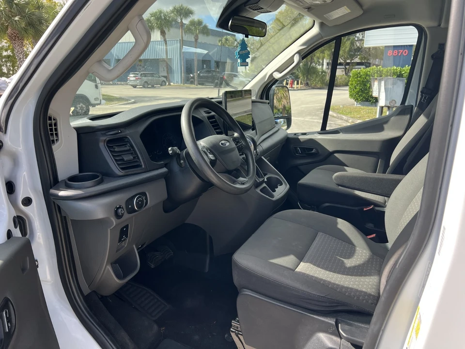 2022 Ford Transit Connect - Image 9 of 21