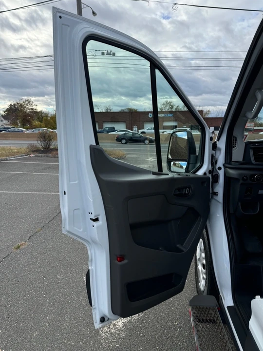 2022 Ford Transit - Image 16 of 21