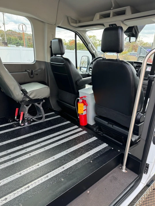 2022 Ford Transit - Image 14 of 21