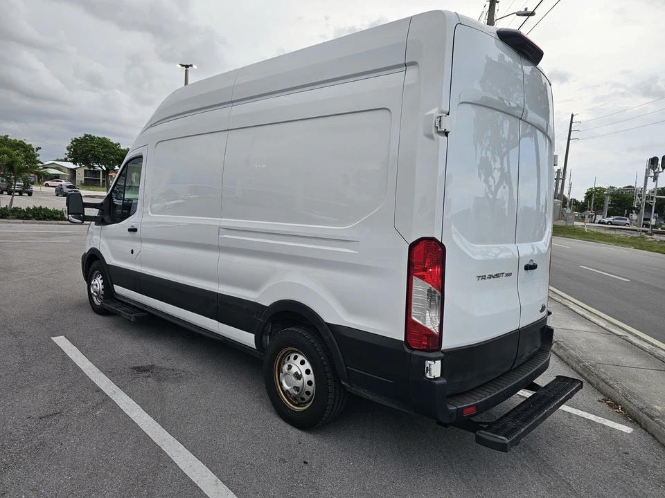 2022 Ford Transit - Image 5 of 31