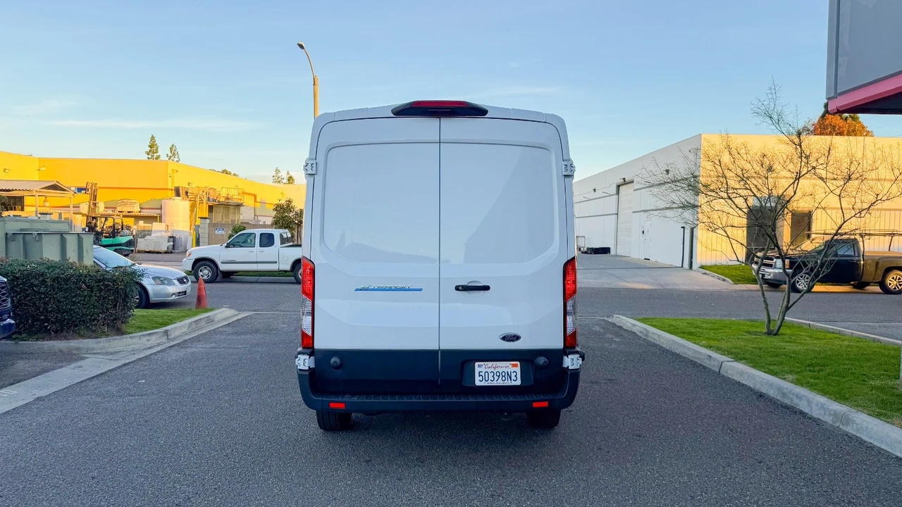 2022 Ford Transit - Image 6 of 21