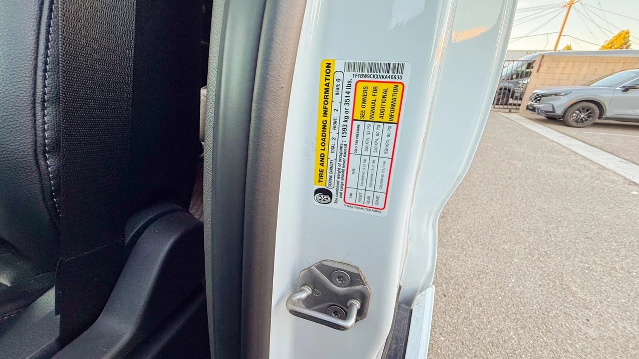 2022 Ford Transit - Image 13 of 21
