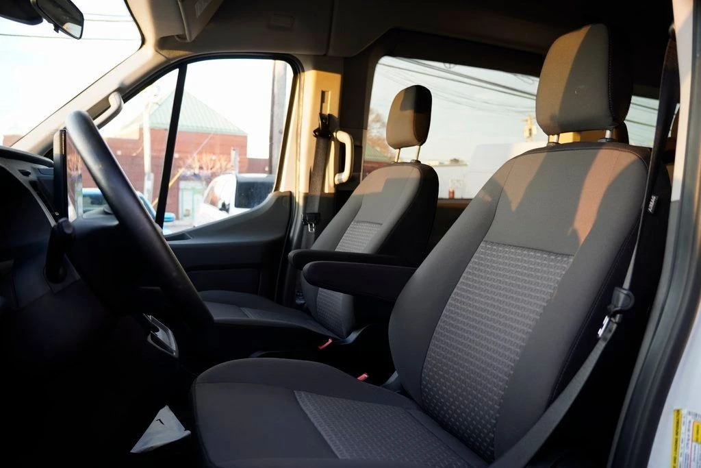 2022 Ford Transit - Image 16 of 21