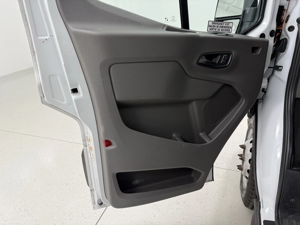 2022 Ford Transit - Image 11 of 12