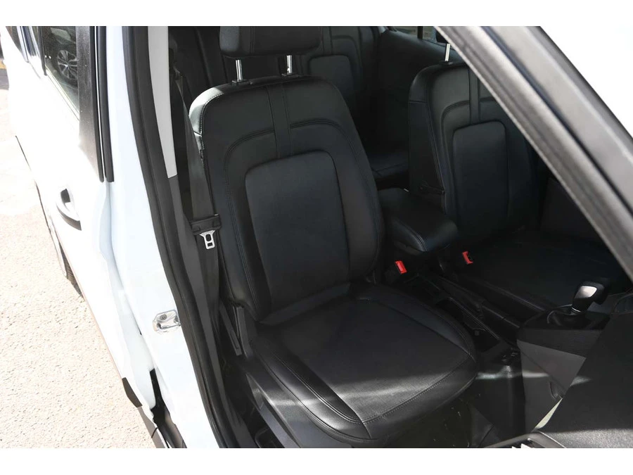 2022 Ford Transit Connect - Image 16 of 21