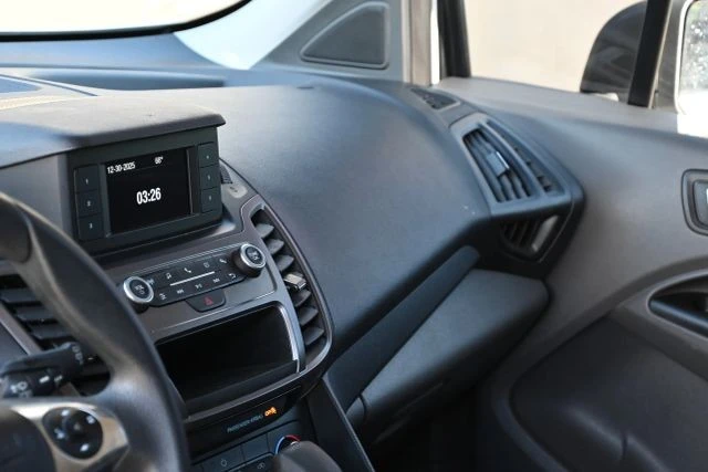 2022 Ford Transit Connect - Image 16 of 21