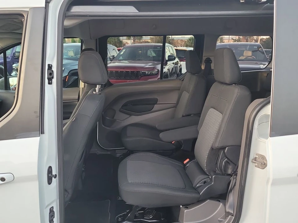 2022 Ford Transit Connect - Image 9 of 12