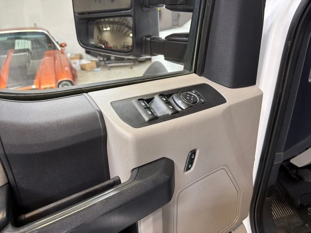 2022 Ford Super Duty 4th Gen - Image 17 of 21