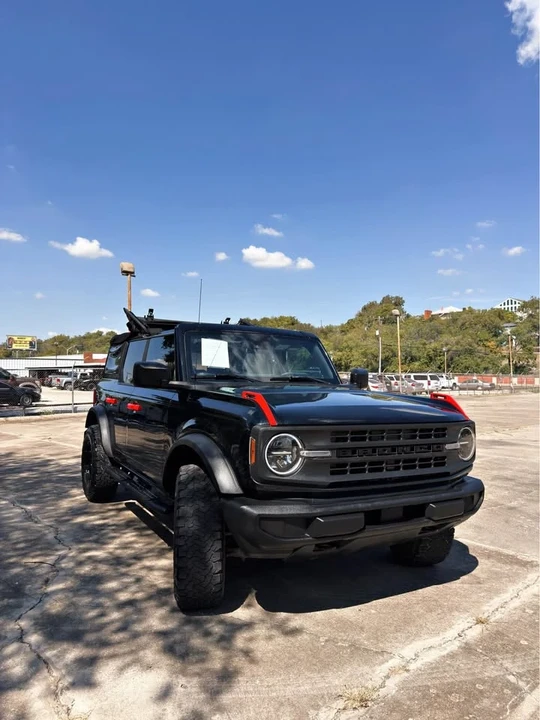 2022 Ford Bronco 6th Gen - Image 3 of 8