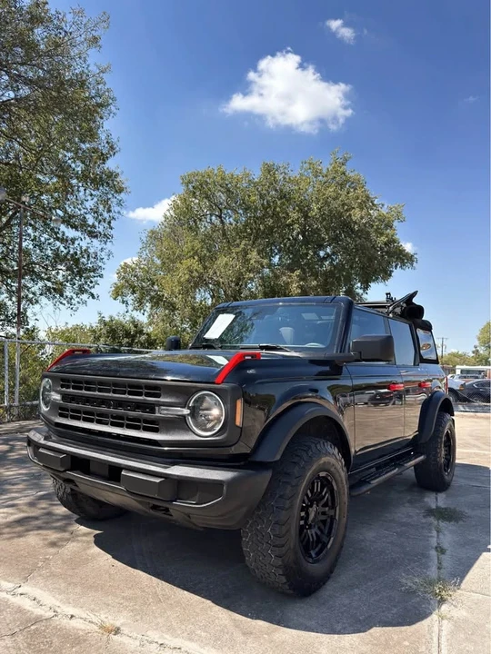 2022 Ford Bronco 6th Gen - Image 2 of 8