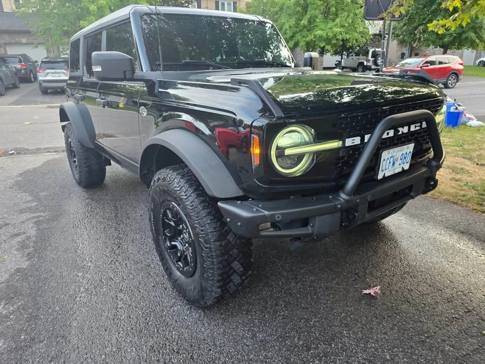 2022 Ford Bronco 6th Gen - Image 2 of 12
