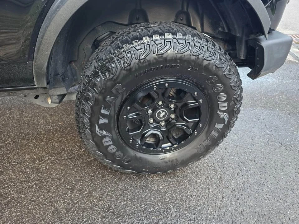 2022 Ford Bronco 6th Gen - Image 11 of 12