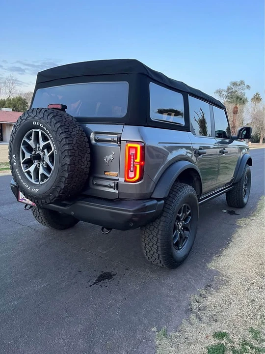 2022 Ford Bronco 6th Gen - Image 2 of 19