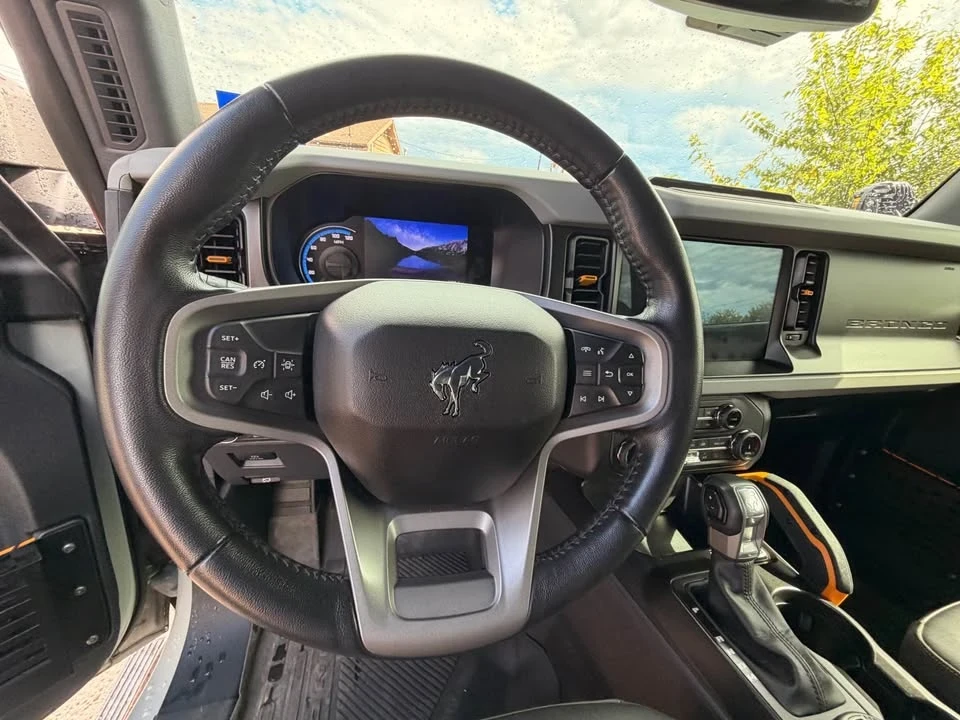 2022 Ford Bronco 6th Gen - Image 6 of 11