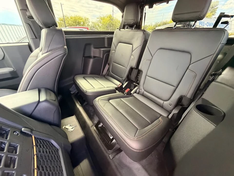 2022 Ford Bronco 6th Gen - Image 10 of 11