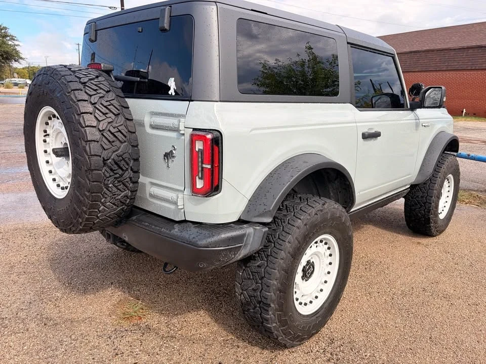 2022 Ford Bronco 6th Gen - Image 3 of 11