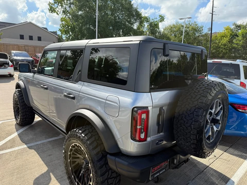 2022 Ford Bronco 6th Gen - Image 5 of 9