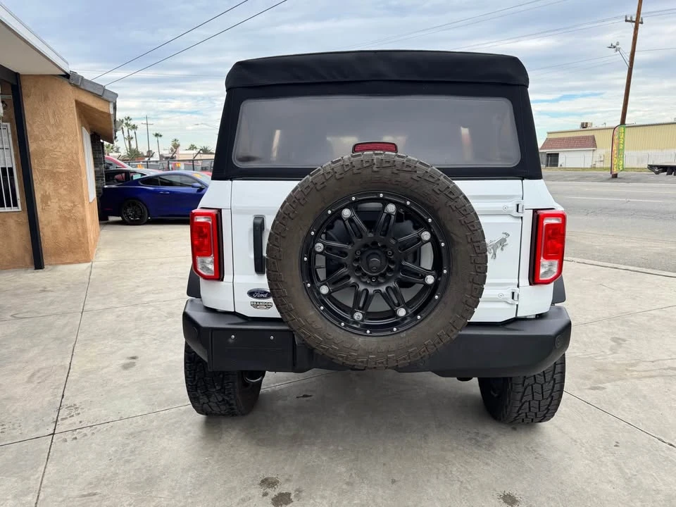 2022 Ford Bronco 6th Gen - Image 8 of 15