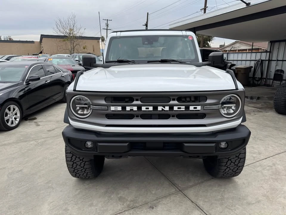 2022 Ford Bronco 6th Gen - Image 2 of 15