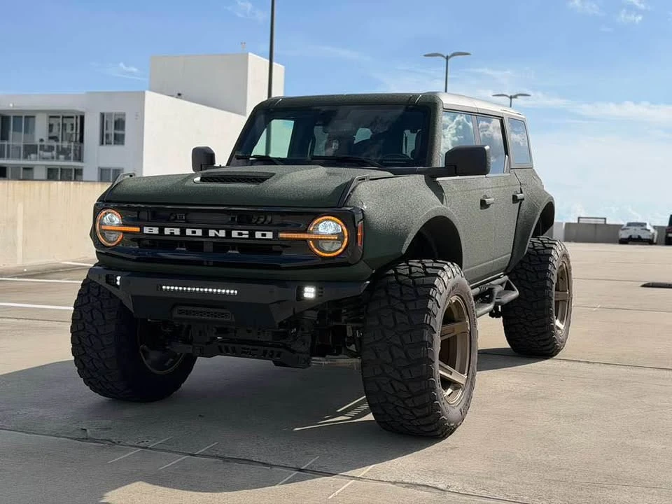 2022 Ford Bronco 6th Gen - Image 2 of 13
