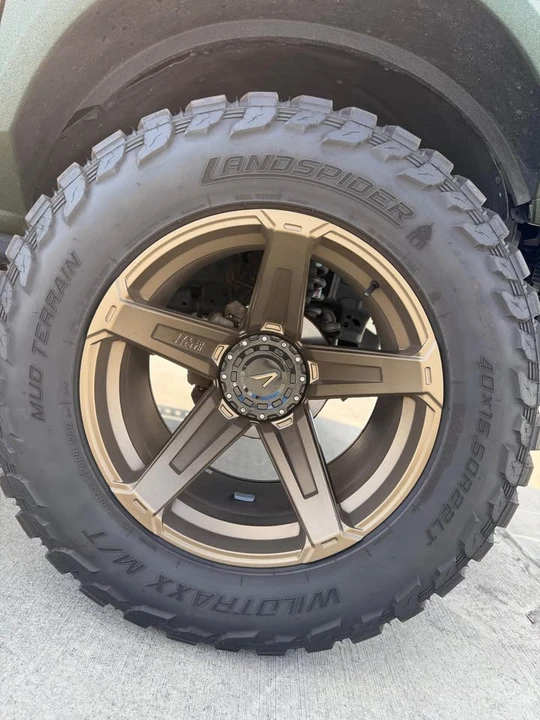 2022 Ford Bronco 6th Gen - Image 13 of 13