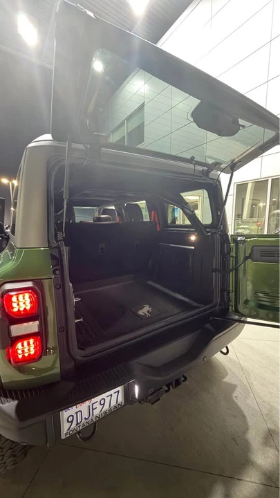2022 Ford Bronco Raptor 6th Gen - Image 9 of 11