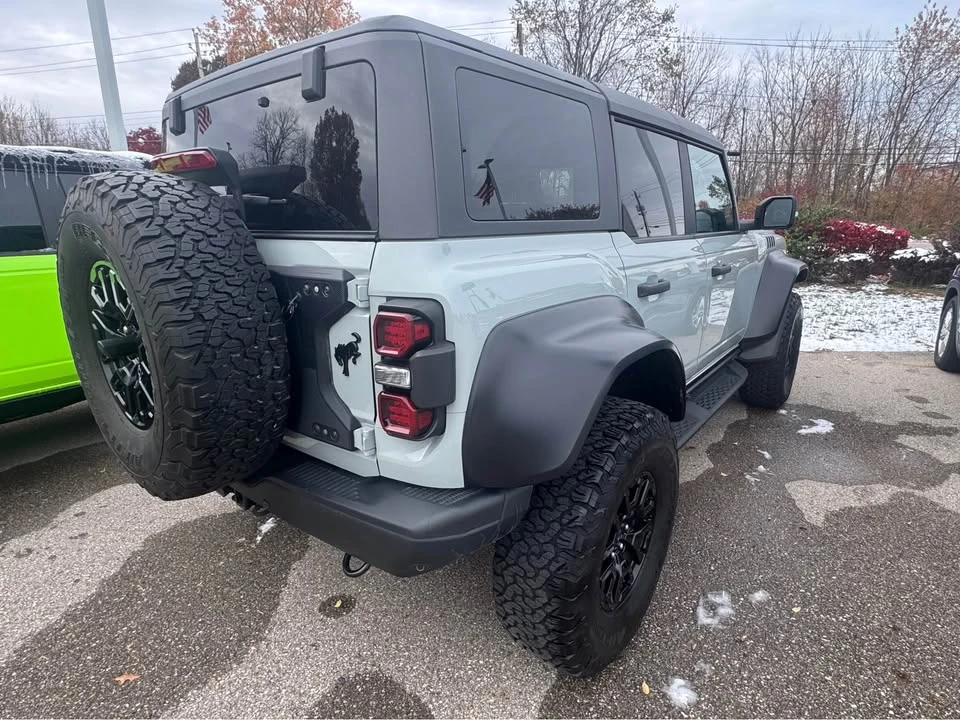 2022 Ford Bronco Raptor 6th Gen - Image 2 of 4