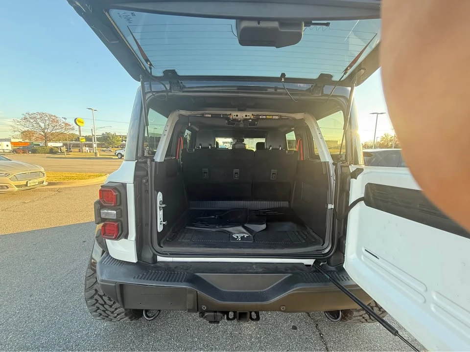 2022 Ford Bronco Raptor 6th Gen - Image 12 of 13