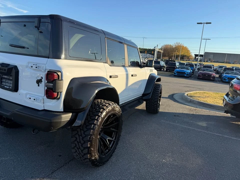 2022 Ford Bronco Raptor 6th Gen - Image 9 of 13
