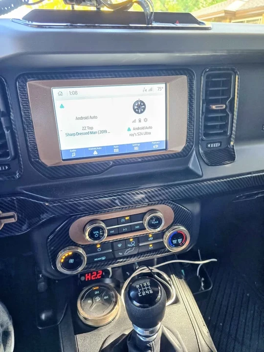 2022 Ford Bronco 6th Gen - Image 9 of 19