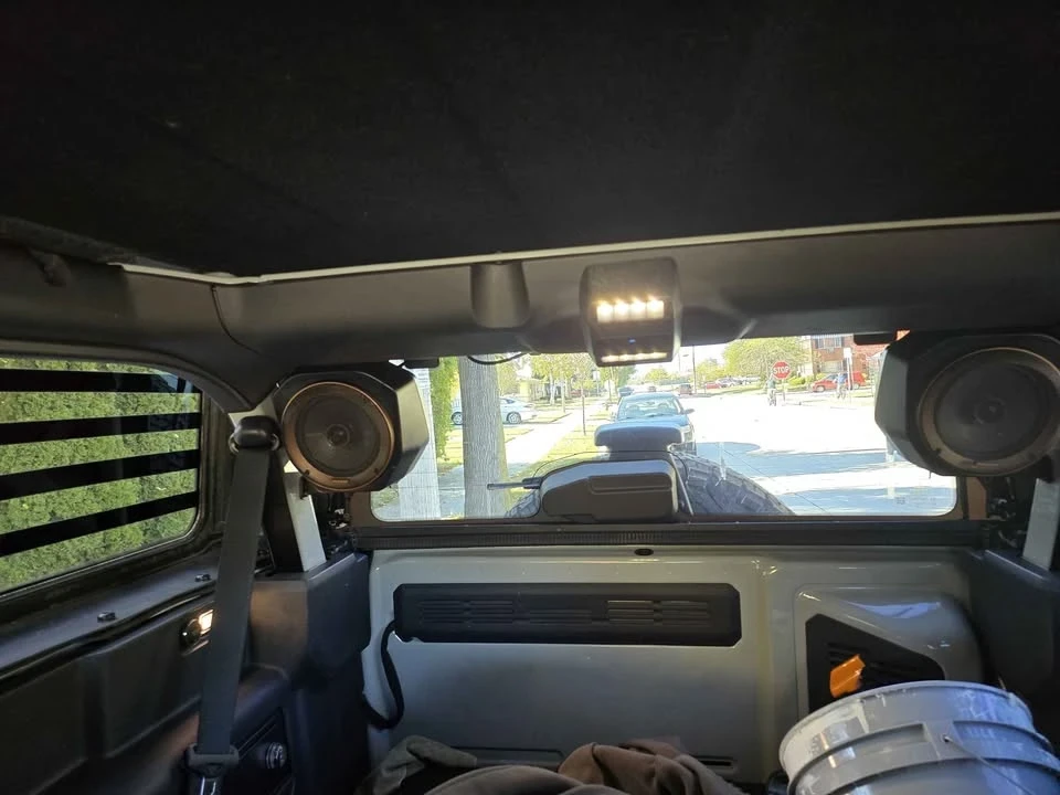 2022 Ford Bronco 6th Gen - Image 18 of 19