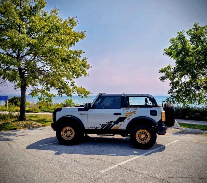 2022 Ford Bronco 6th Gen - Image 3 of 19