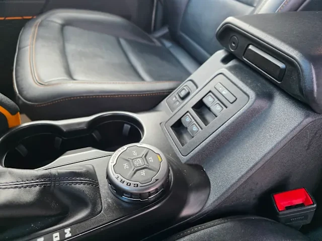 2022 Ford Bronco 6th Gen - Image 8 of 13