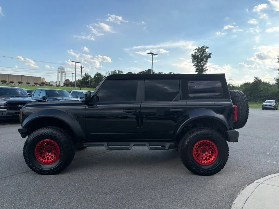 2022 Ford Bronco 6th Gen - Image 6 of 18