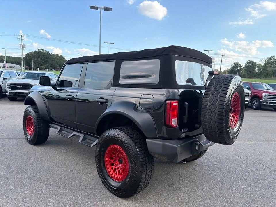 2022 Ford Bronco 6th Gen - Image 5 of 18