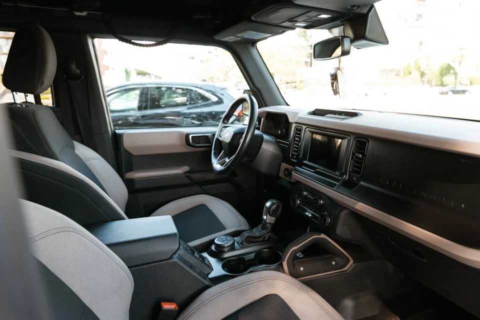 2022 Ford Bronco 6th Gen - Image 9 of 13