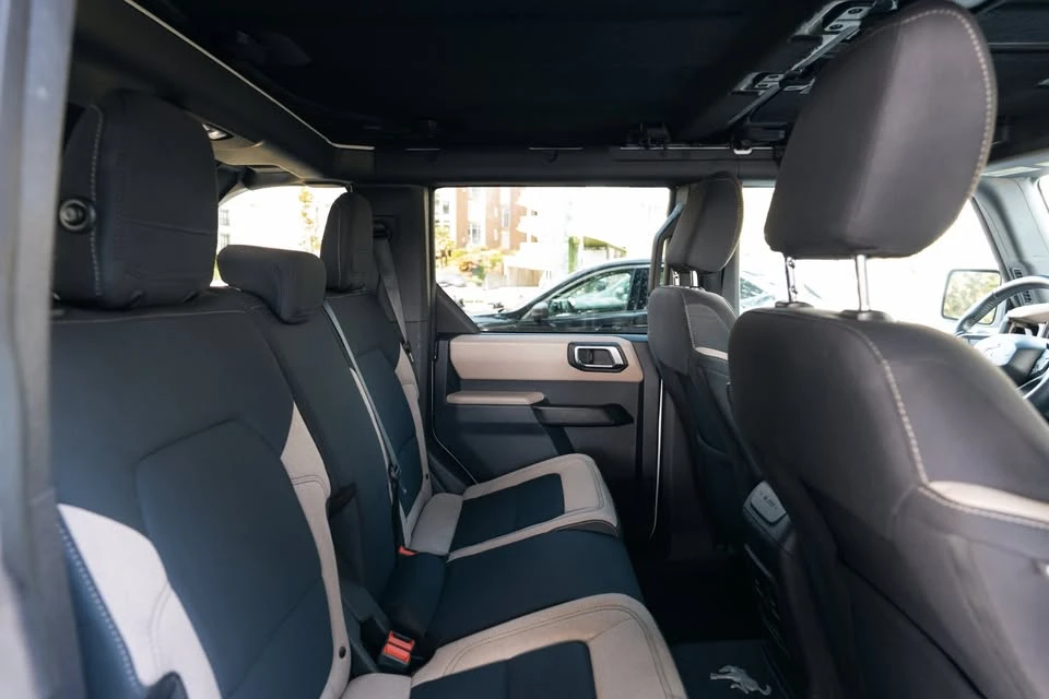 2022 Ford Bronco 6th Gen - Image 12 of 13