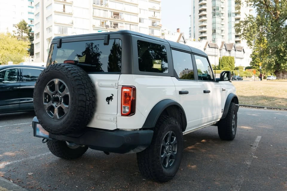 2022 Ford Bronco 6th Gen - Image 7 of 13