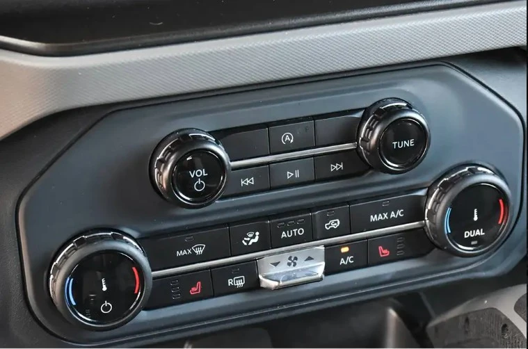 2022 Ford Bronco 6th Gen - Image 16 of 16