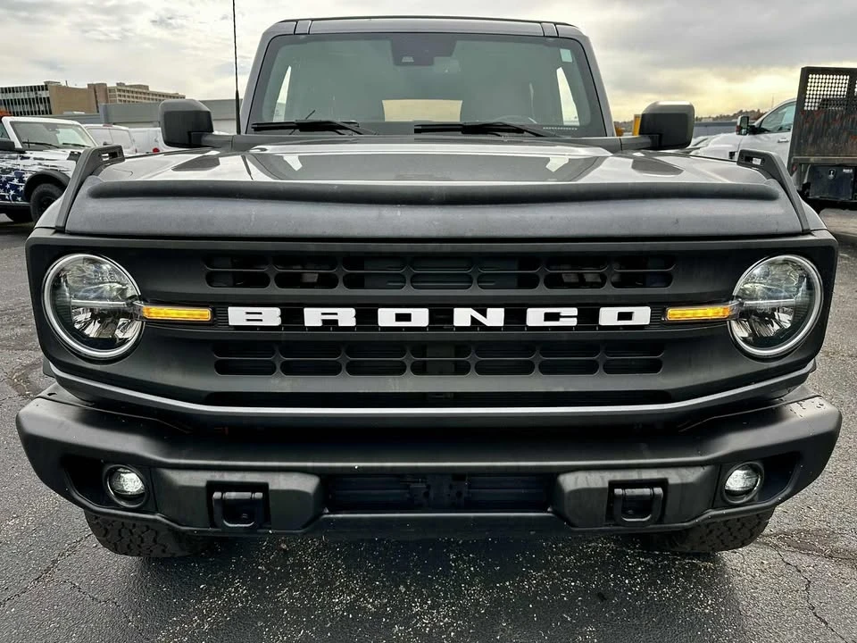 2022 Ford Bronco 6th Gen - Image 2 of 20