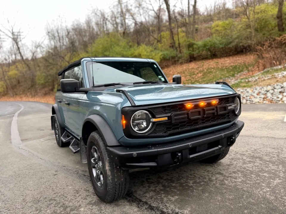 2022 Ford Bronco 6th Gen - Image 4 of 19
